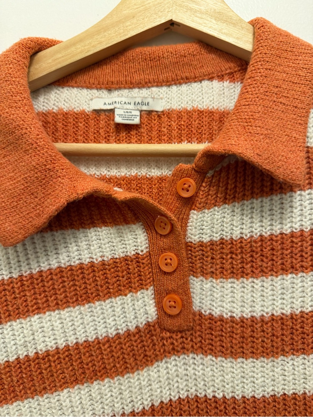 American Eagle Outfitters Sweater Women's Large Pumpkin/Cream Collared Pullover - Picture 3 of 5